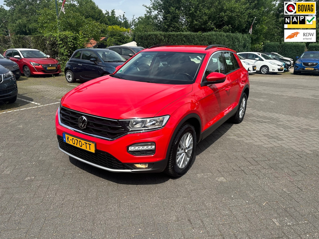 Volkswagen T-Roc - 1.0 TSI Style 1.0 TSI Style , navigatie , pdc voor en achter - AutoWereld.nl