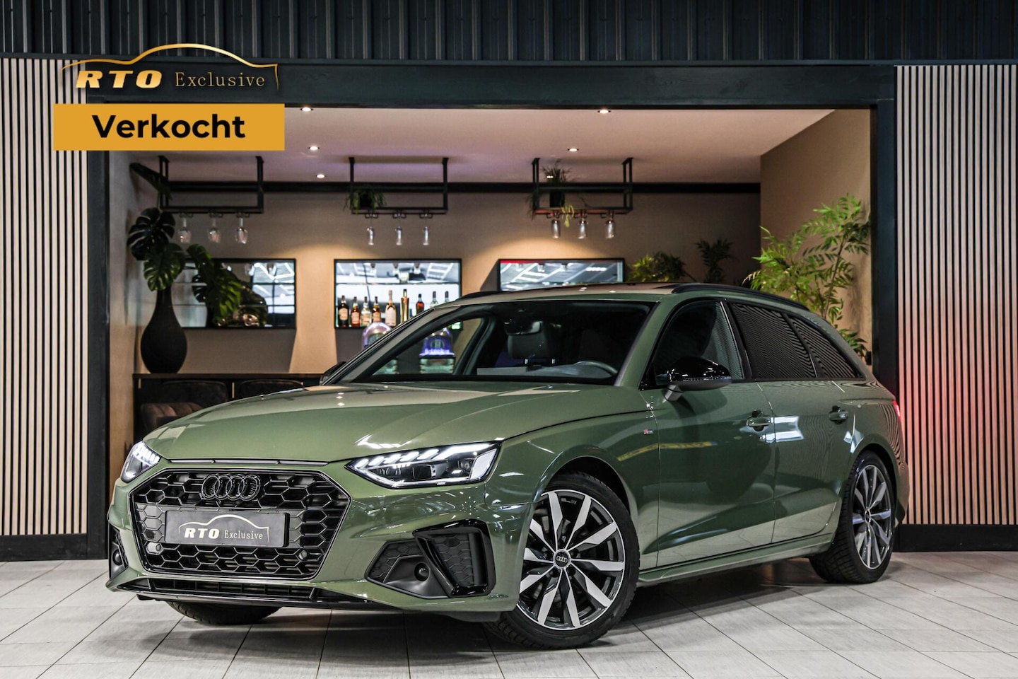 Audi A4 Avant - 35 TFSI S-Line|Pano|trekhaak|Virtual|ACC|Black - AutoWereld.nl