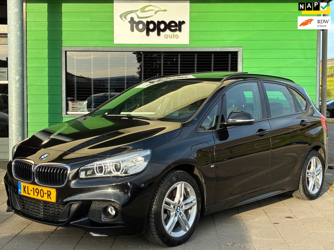 BMW 2-serie Active Tourer - 225xe iPerformance Centennial High Executive|Panoramadak|Automaat|M-sport - AutoWereld.nl