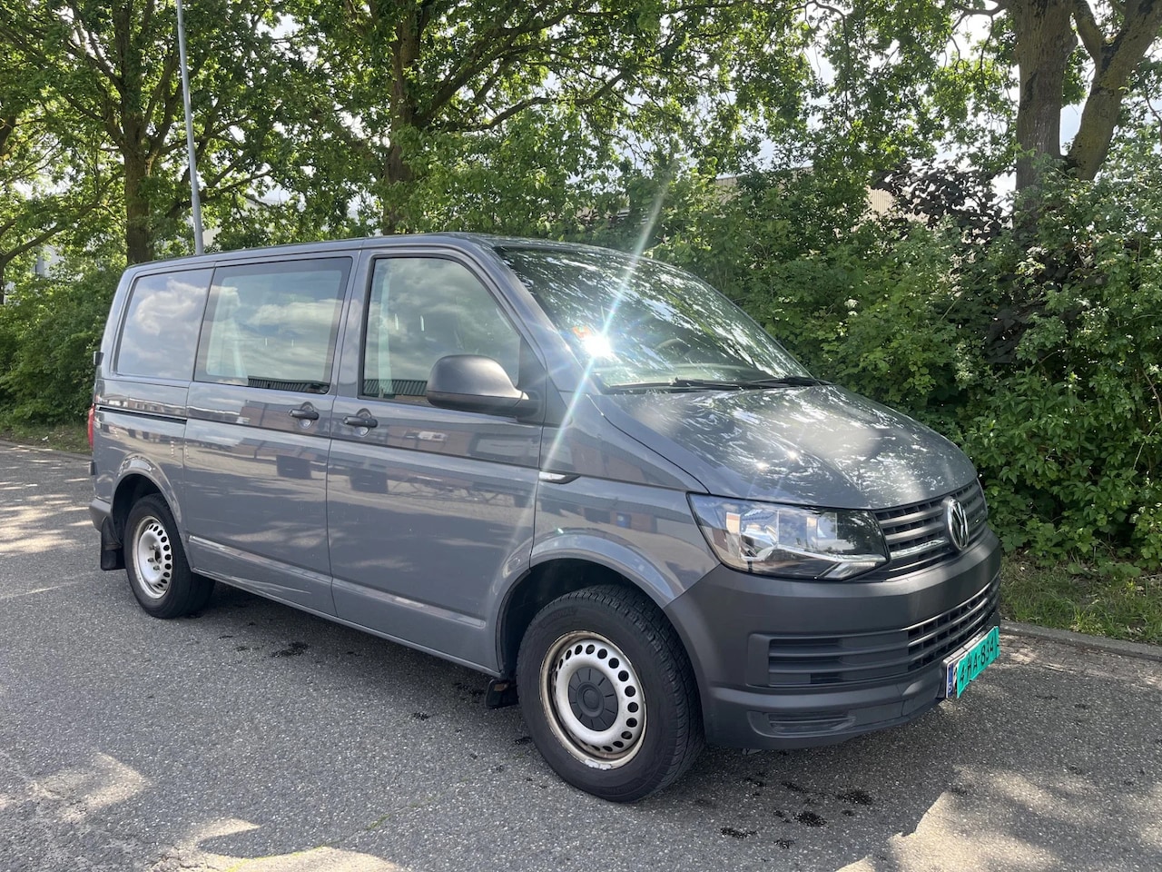 Volkswagen Transporter - T6 * AUTOMAAT * Dubbele cabine *150 pk * A/C * NAVI - AutoWereld.nl