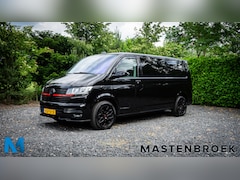 Volkswagen Transporter - 2.0TDI L2H1 DC R-Line | Black Edition | Carplay | Speciaal leer | Uniek