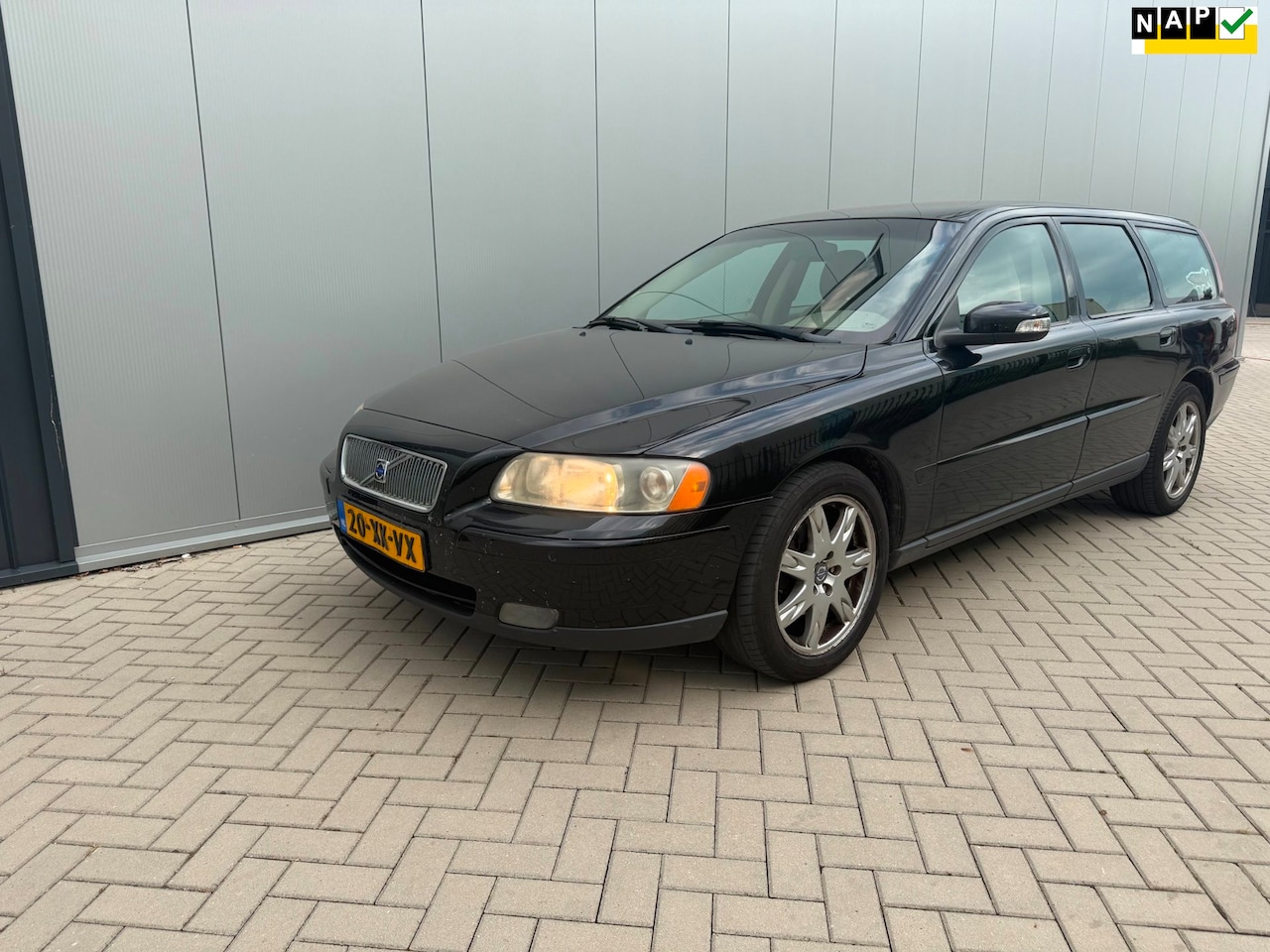 Volvo V70 - 2.4D Edition 2.4D Edition - AutoWereld.nl