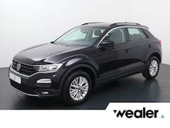 Volkswagen T-Roc - 1.0 TSI Style | 110 PK | Adaptive cruise control | Parkeersensoren | Apple Carplay/Android