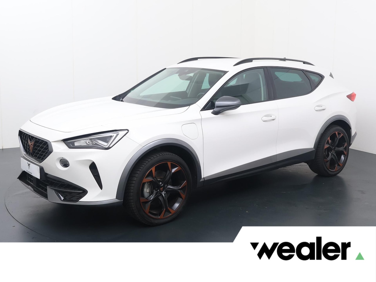 CUPRA Formentor - 1.4 TSI e-Hybrid Essential | 204 PK | SoH 89% |  Adaptive cruise control | Led verlichting - AutoWereld.nl