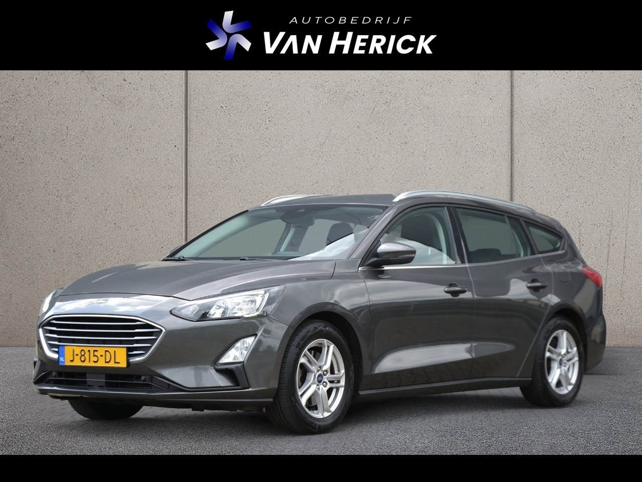 Ford Focus Wagon - 1.0 EcoBoost Trend Edition Business | Navigatie | Trekhaak | Dealeronderhouden - AutoWereld.nl
