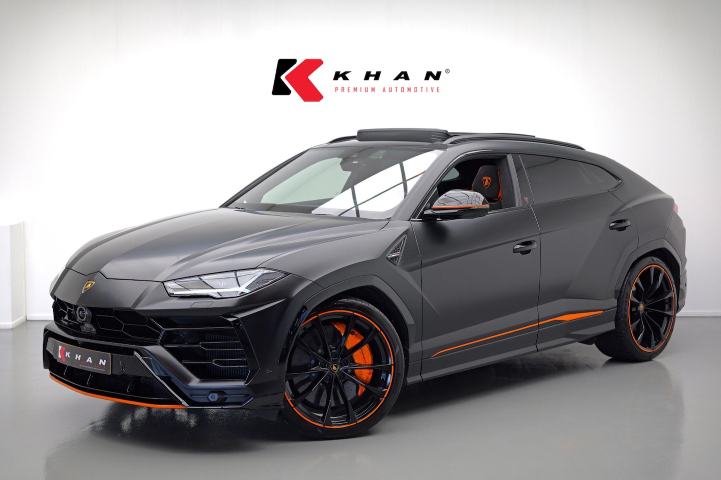 Lamborghini Urus - 4.0 V8 Graphite Capsule |BTW|Massage|PPF|Fabrieksgarantie| - AutoWereld.nl