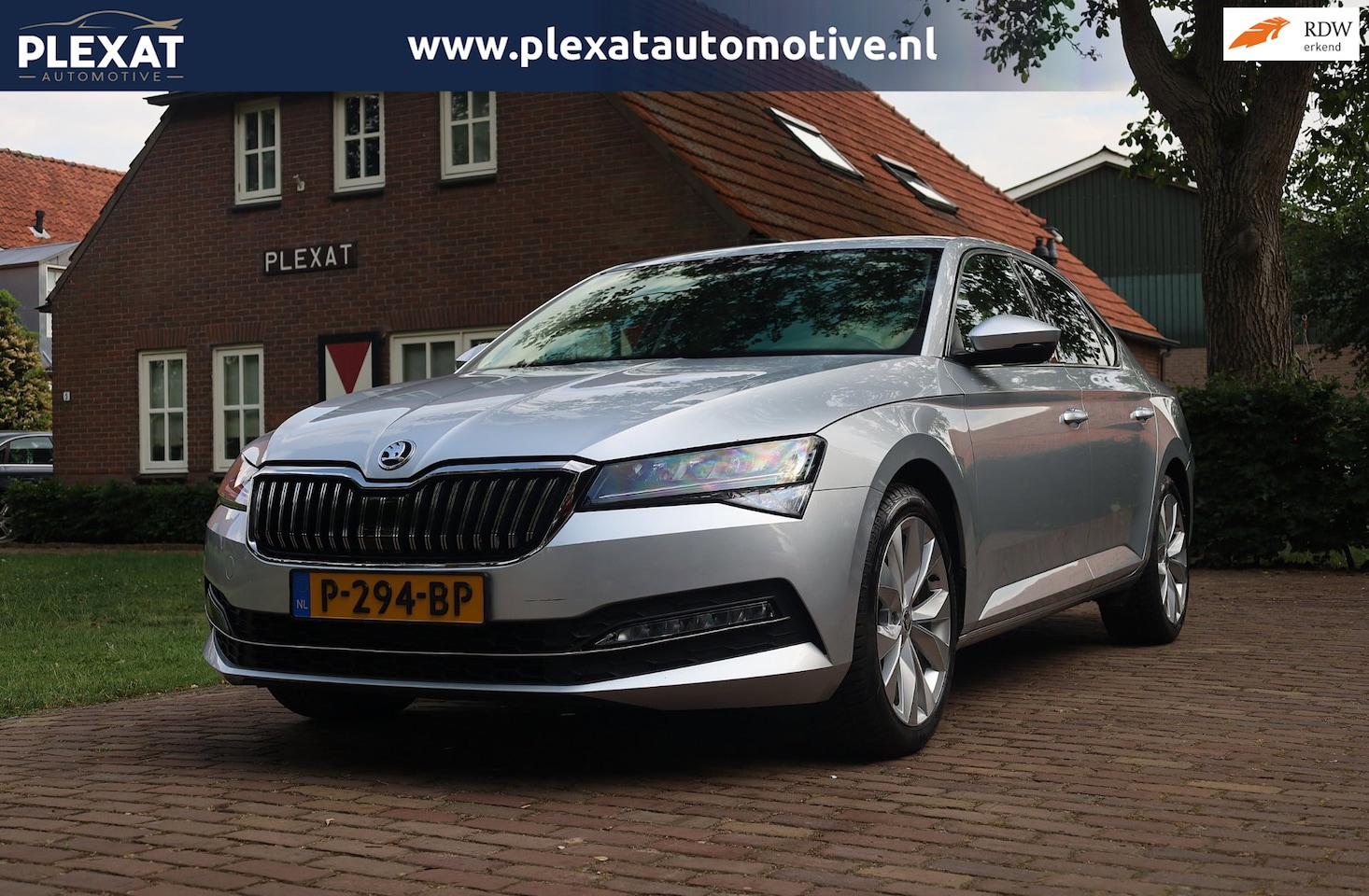 Skoda Superb - 1.5 TSI ACT Business Edition Aut. | Stoelverwarming | Virtual | Carplay | Keyless | Memory - AutoWereld.nl