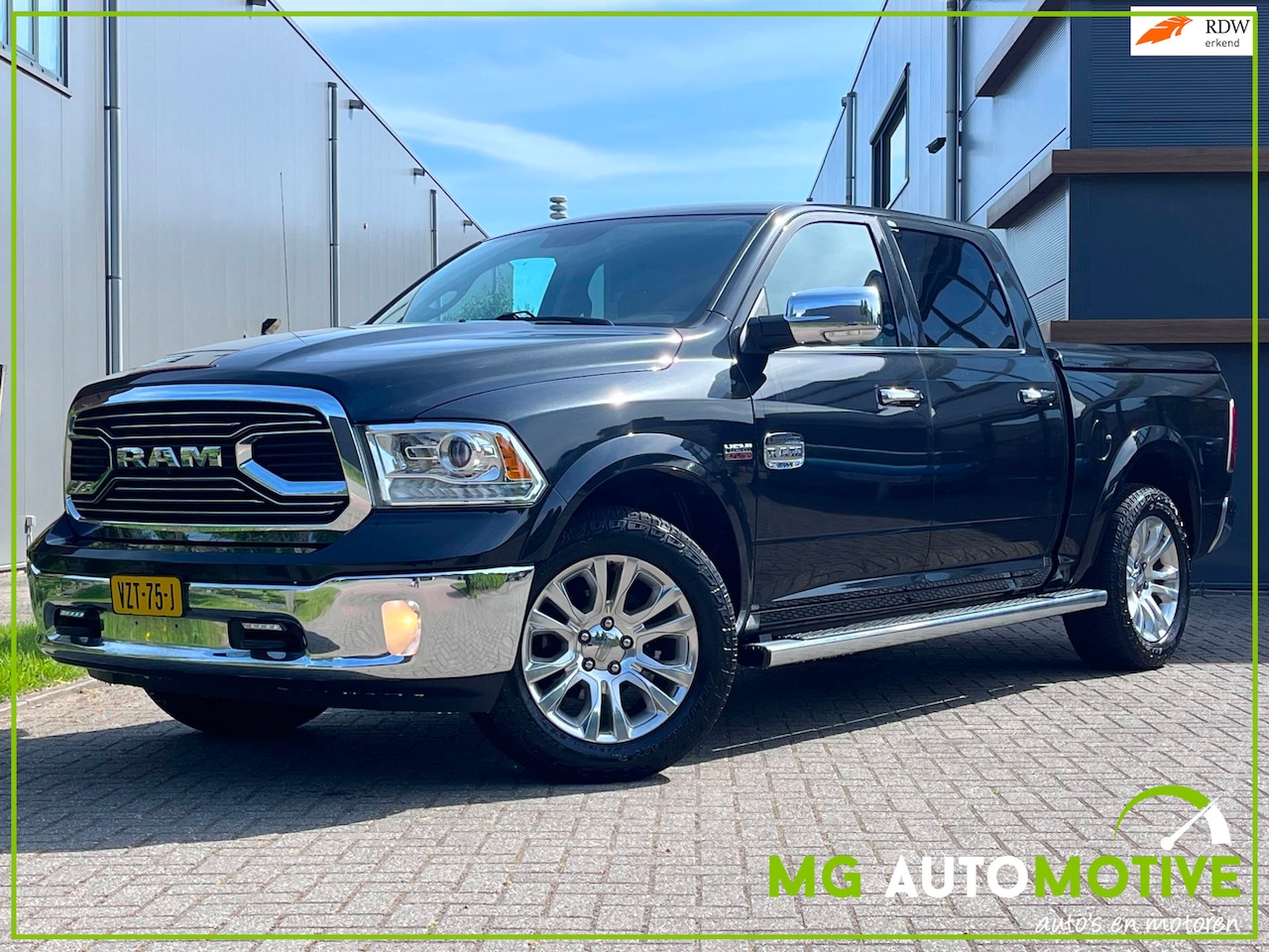 Dodge Ram 1500 - 5.7 V8 4x4 Crew Cab Laramie Longhorn | Luchtvering | Stoelkoeling | Stoelverwarming | Prij - AutoWereld.nl