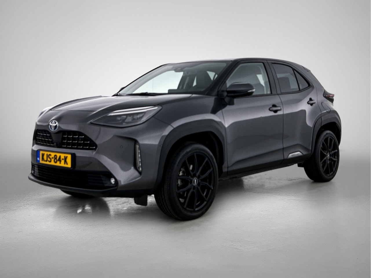 Toyota Yaris Cross - 1.5 Hybrid Executive | Half Leder/stof | 360 camera + parkeersensoren voor & achter | Elek - AutoWereld.nl