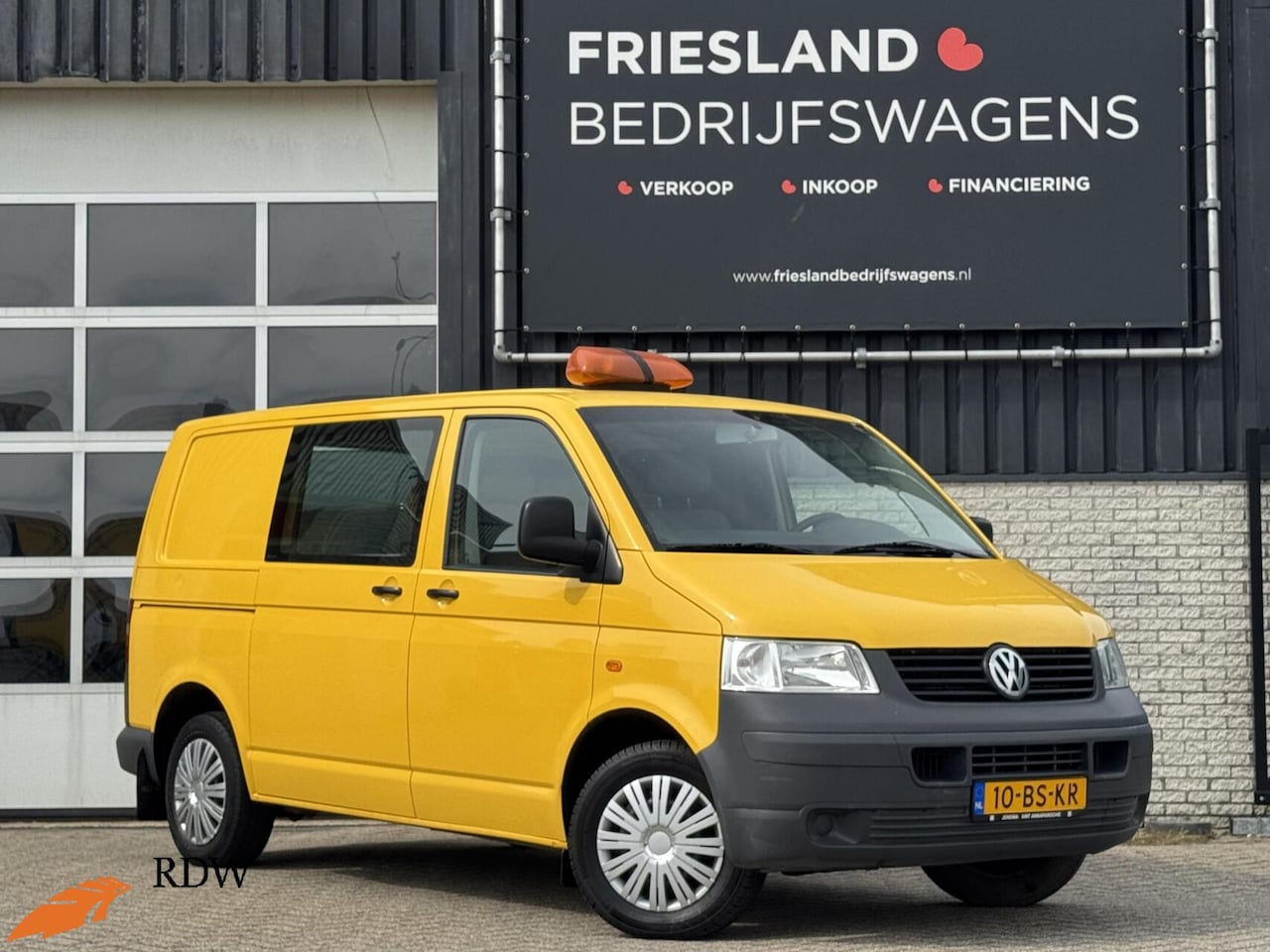 Volkswagen Transporter - 1.9 TDI 300 102pk Trekhaak/Radio-CD/Parrot/Elek.Ramen/Zwaailamp - AutoWereld.nl