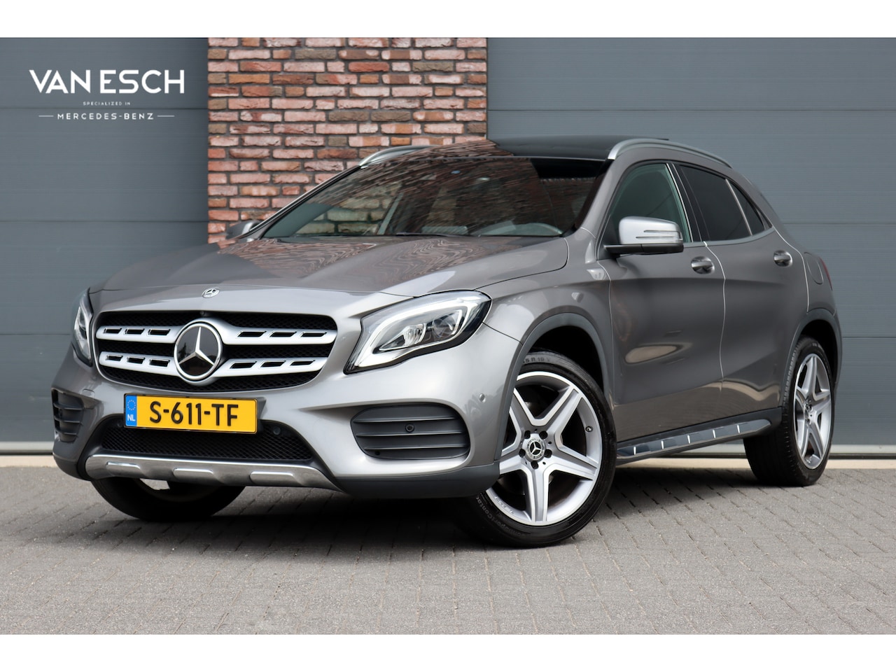 Mercedes-Benz GLA-Klasse - 250 4MATIC AMG Line Premium+ | Panoramadak | Distronic Pro | Memory | Harman&Kardon | Stoe - AutoWereld.nl