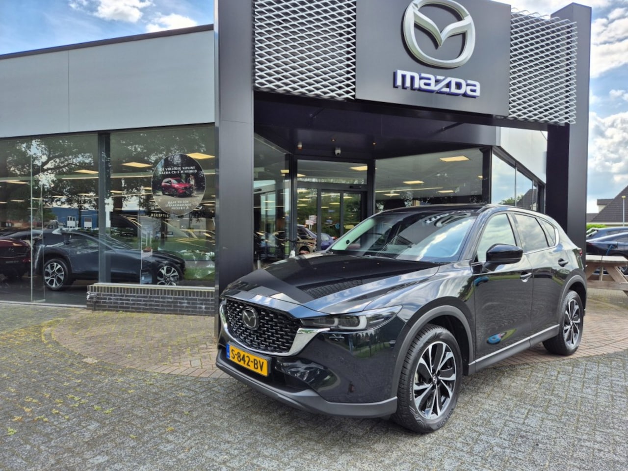 Mazda CX-5 - SKYACTIV-G 2.0 165 6AT LUXURY / Leerpakket / Trekhaak - AutoWereld.nl