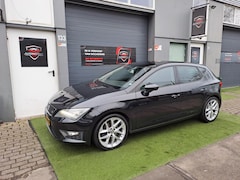 SEAT Leon - 1.8 TSI FR Business DSG Xenon Clima Cruise PDC
