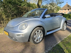 Volkswagen New Beetle Cabriolet - 1.8-5V Turbo Highl