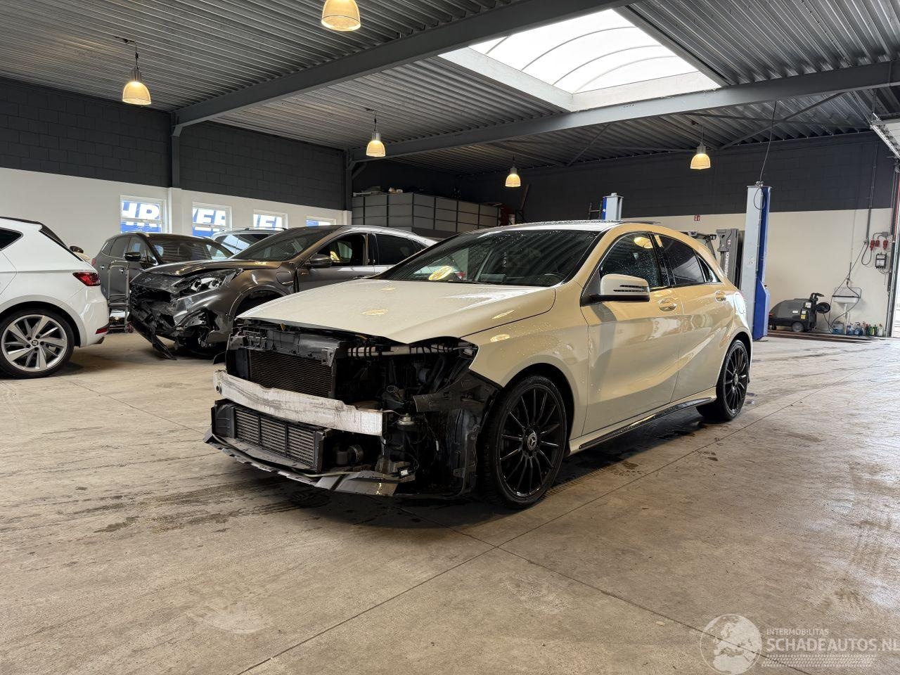 Mercedes-Benz A-klasse - 180 Prestige 180 Prestige - AutoWereld.nl