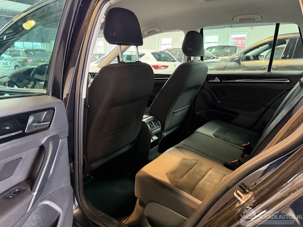 Volkswagen Golf Sportsvan - 1.4 TSI Highline 1.4 TSI Highline