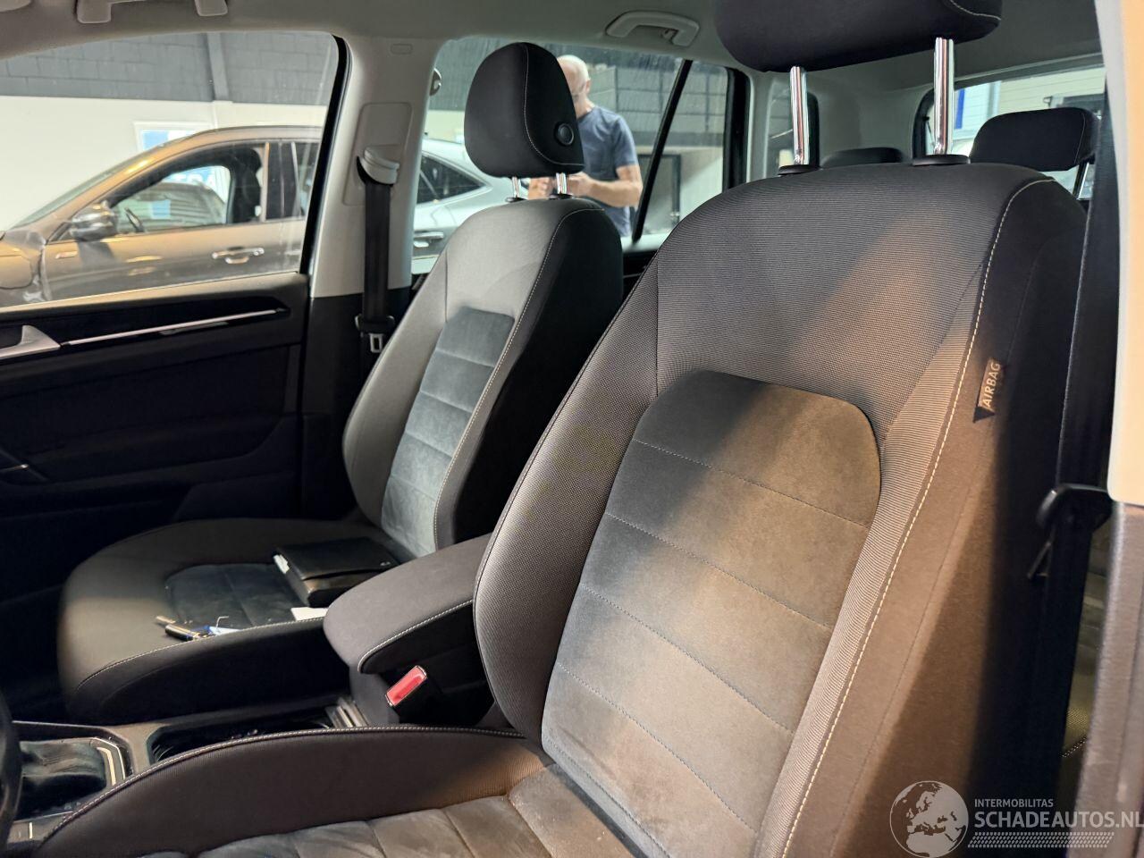 Volkswagen Golf Sportsvan - 1.4 TSI Highline 1.4 TSI Highline