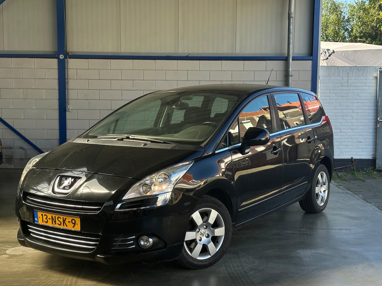 Peugeot 5008 - 1.6 THP ST 5p. 1.6 THP ST 5p. - AutoWereld.nl