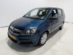 Opel Zafira - 2.2 Essentia