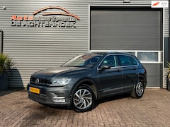 Volkswagen Tiguan - 2.0 TSI 4Motion SOUND | ACC | Trekhaak | Virtual Cockpit