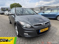 Hyundai i30 - 1.6i i-Catcher, Automaat, 5drs, Airco, NAP