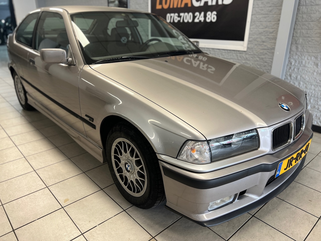 BMW 3-serie Compact - 316i Executive|E36 |Aut |Airco |M-pakket - AutoWereld.nl
