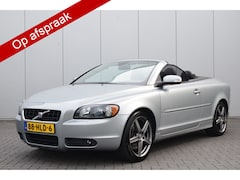 Volvo C70 Convertible - 2.4 D5 Summum Leer/Verwarmd Navi Bi-Xenon