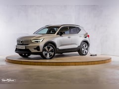 Volvo XC40 - Recharge Ultimate 70 kWh | Zwenkbare trekhaak | Panorama dak | Adaptieve cruise | Memory |