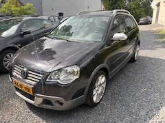 Volkswagen Polo - 1.6-16V Cross