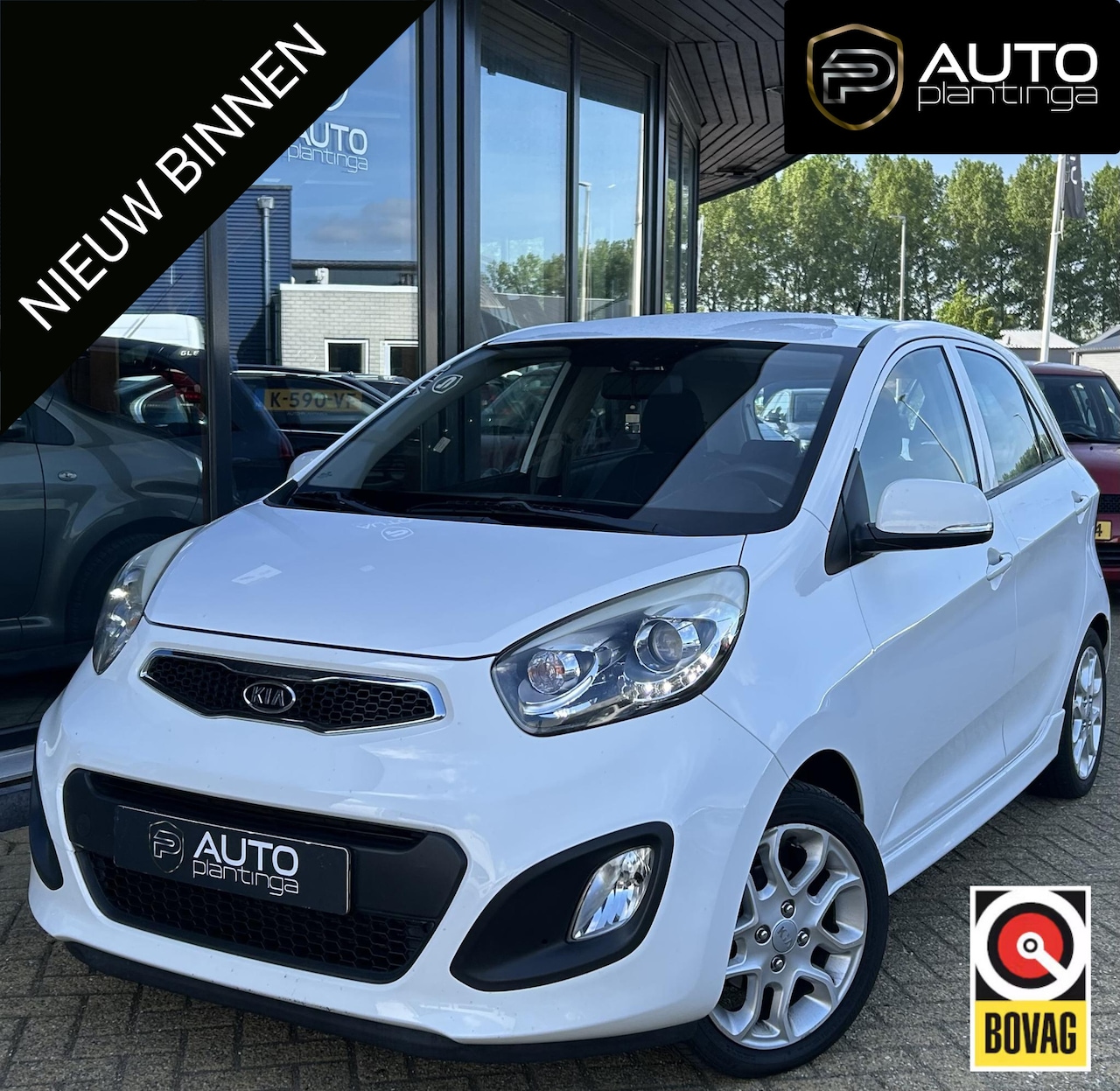 Kia Picanto - 1.0 CVVT GT-Line NL AUTO | Airco | Sportbumpers | Lichtmetalen Velgen | Uitlaatsierstuk | - AutoWereld.nl