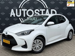 Toyota Yaris - 1.5 Hybrid Active Automaat / NL-Auto / 2e Eigenaar / Navi / NAP / APK / Airco