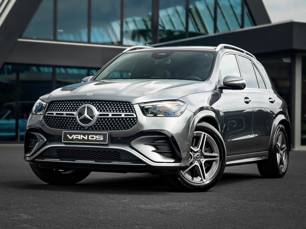 Mercedes-Benz GLE-Klasse - GLE 450 d 4Matic AMG Line Premium Plus | Leder | Trekhaak | Burm - AutoWereld.nl