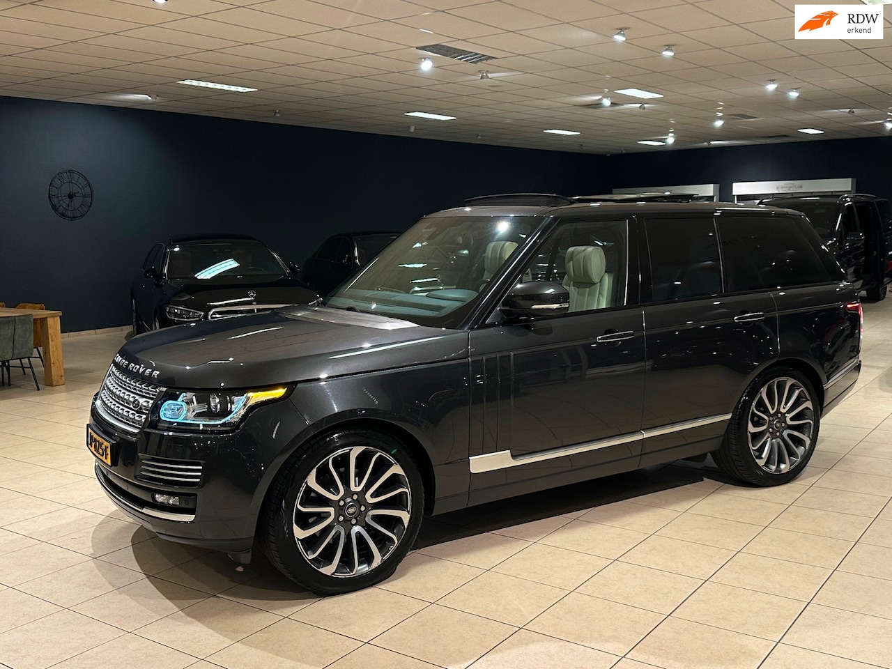 Land Rover Range Rover - 3.0 TDV6 Autobiography 3.0 TDV6 Autobiography - AutoWereld.nl
