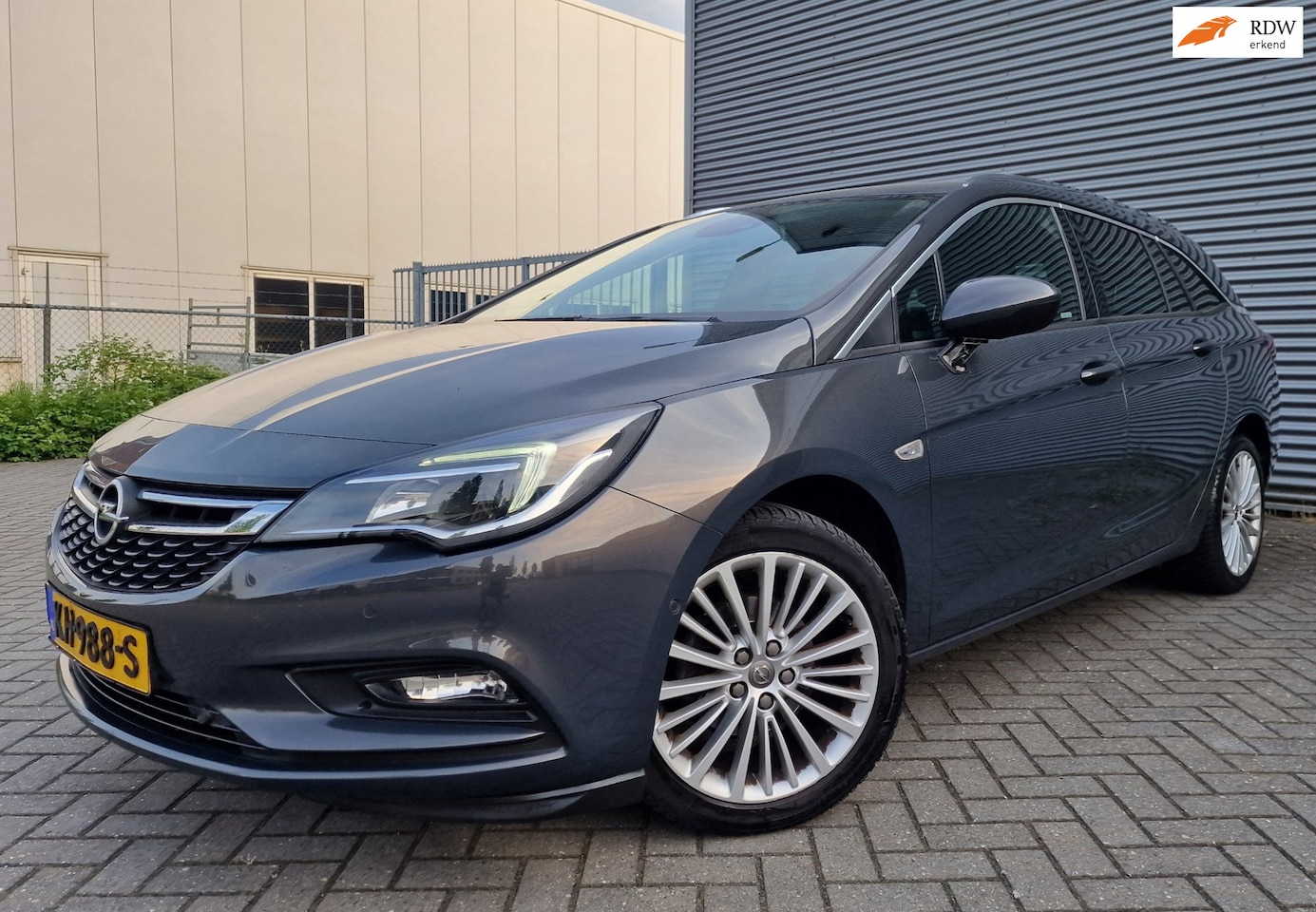 Opel Astra Sports Tourer - 1.0 Innovation NAVI PSENSOR CRUISE TREKHAAK - AutoWereld.nl