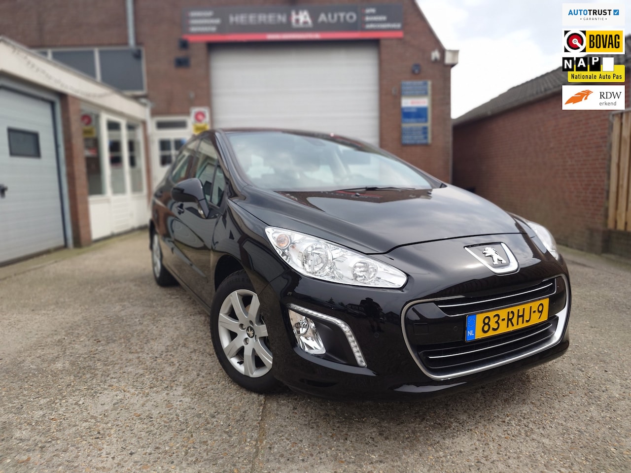 Peugeot 308 - 1.6 VTi Active 1.6 VTi Active, Automaat, 1e eigenaar, Dealer onderhouden - AutoWereld.nl