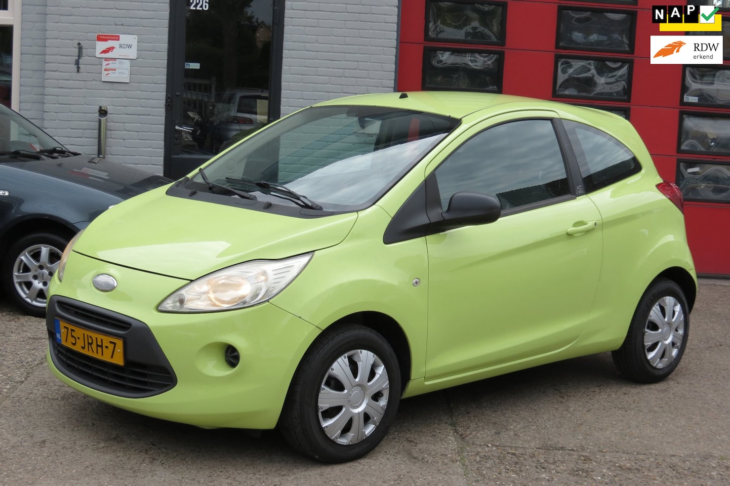 Ford Ka - 1.2 Trend 1.2 Trend , Nieuwe APK - AutoWereld.nl