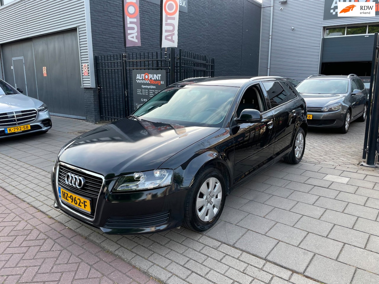 Audi A3 Sportback - 1.6 TDI Attraction 102 gram Airco Navi PDC NAP APK - AutoWereld.nl
