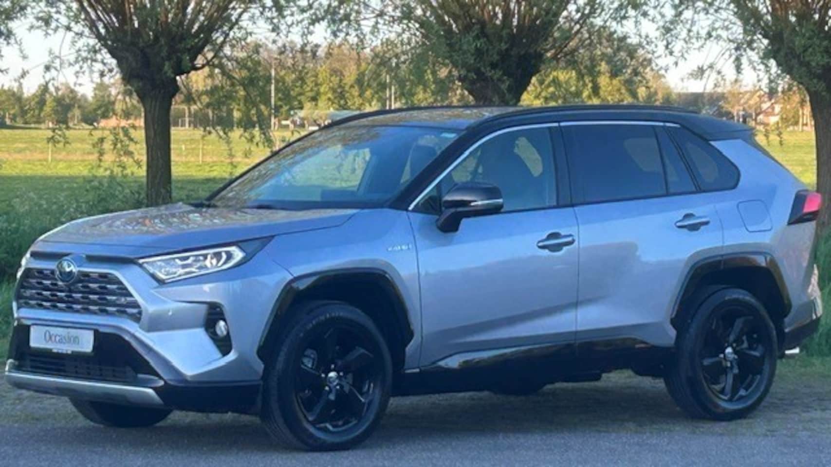 Toyota RAV4 - 2.5 HYBRID DYNAMIC 1E EIGENAAR!! NAVIGATIE, APPLE CARPLAY, DAB RADIO, STOELVERWARMING, KEY - AutoWereld.nl