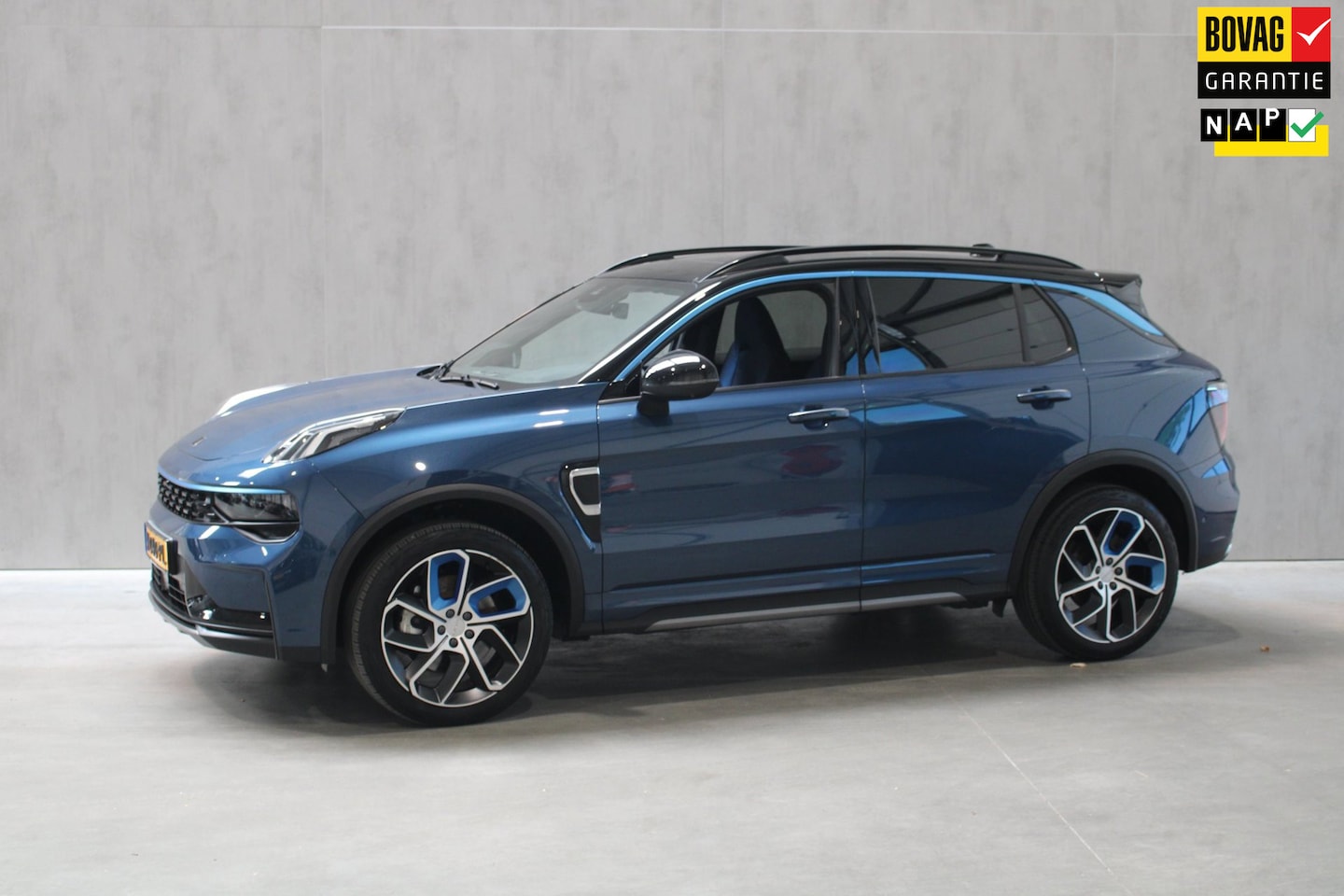 Lynk & Co 01 - 1.5 NL Auto/Zwarte hemel/Rijklaar/Trekhaak Afneembaar/Prijs is rijklaar - AutoWereld.nl