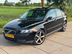 Volvo S40 - 2.5 T5 Exclusive 220PK AUTOMAAT|DAK|MEMORY|CLIMA|CRUISE|TREKHAAK