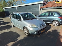 Citroën C3 - 1.6i-16V Exclusive Zeer lux, s airco ecc trekhaak panaramadak