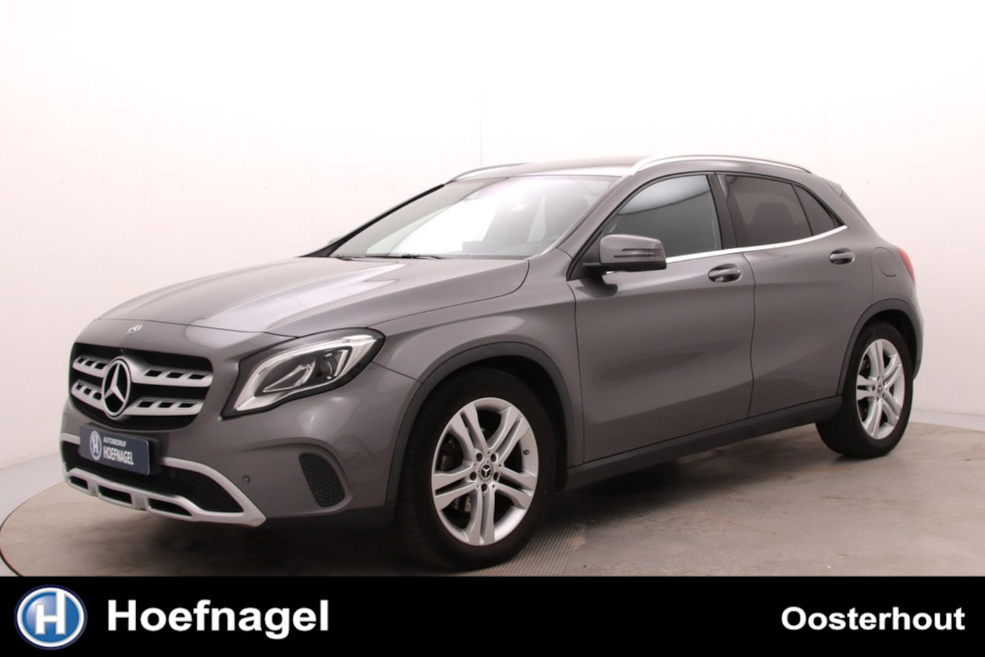 Mercedes-Benz GLA-Klasse - 180 Business Solution Plus Upgrade Edition | Automaat | Cruise control | Stoelverwarming | - AutoWereld.nl