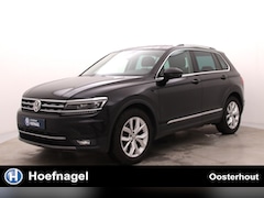 Volkswagen Tiguan - 1.5 TSI ACT Highline | Automaat | Adaptive Cruise | Stoelverwarming | Camera | CarPlay | E