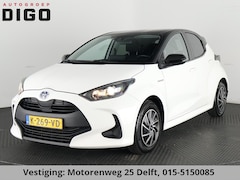 Toyota Yaris - 1.5 HYBRIDE BLACK & WHITE GARANTIE TOT 3-2031 . APPLE CARPLAY & ANDRIOD AUTO . ACHTERUITRI