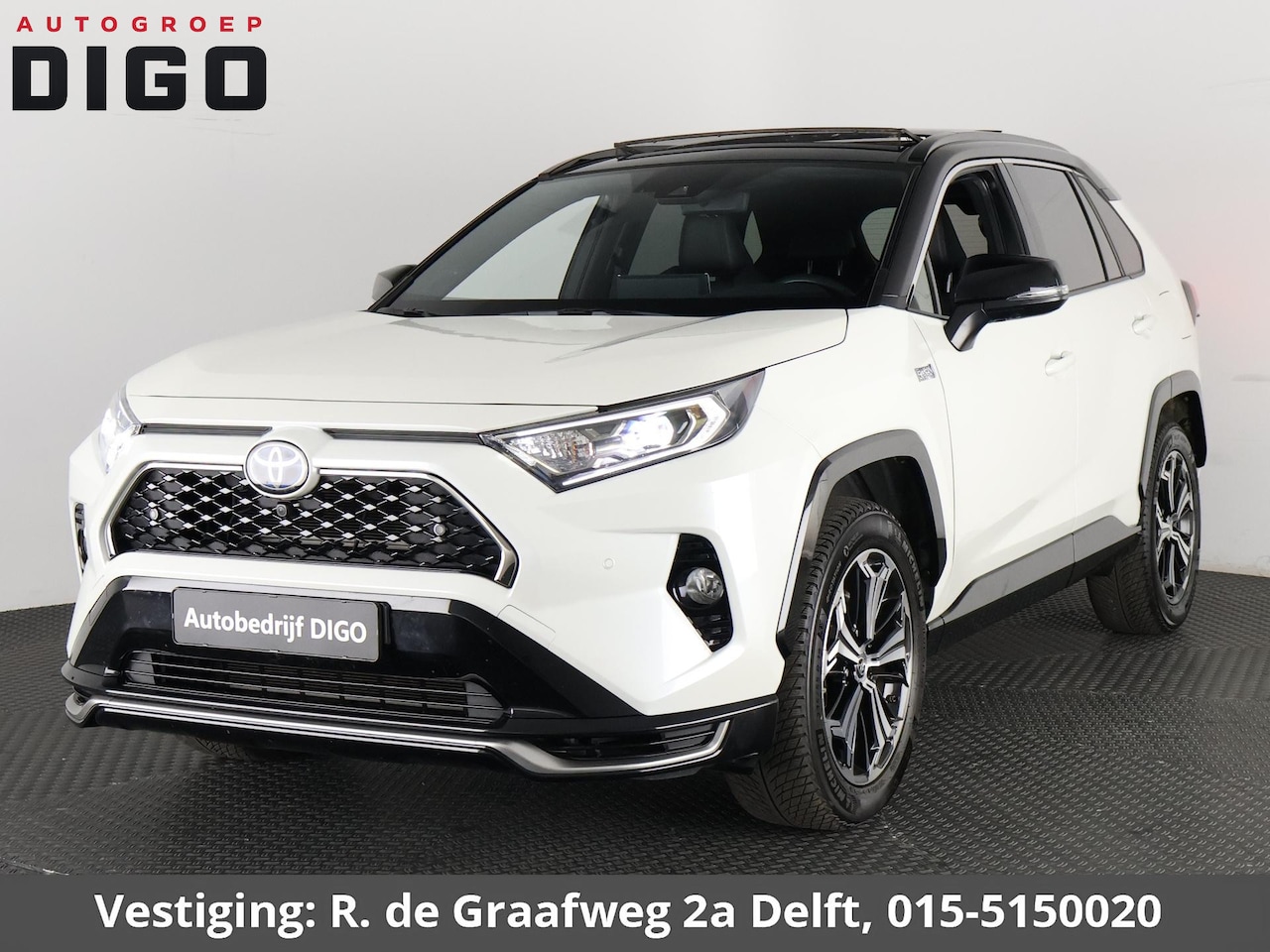 Toyota RAV4 - 2.5 Plug-in Hybrid AWD Bi-Tone Plus | 1500 KG trekgewicht | JBL Audio | Stoelverwarming & - AutoWereld.nl