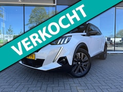 Peugeot 2008 - 1.2 Turbo 155 GT Pack - Automaat - Navi - Pano/Schuifdak - Camera