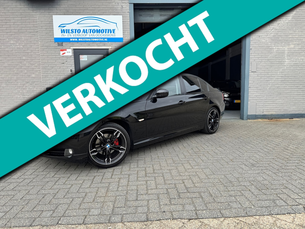 BMW 3-serie - 318i Business Line*2e-Eig*NAP*Rijklaar*Garantie*Historie - AutoWereld.nl