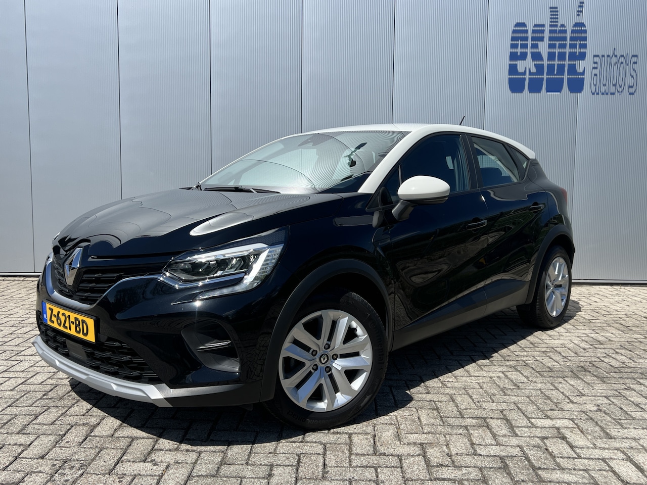 Renault Captur - 1.0 TCe 90 Navigatie Stoelverwarming Parkeersensoren Apple Carplay Android Auto Cruise Con - AutoWereld.nl