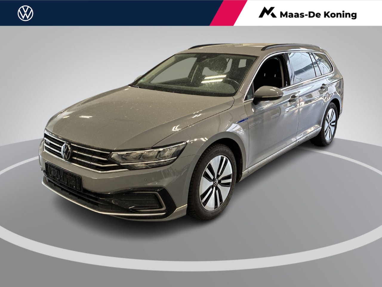 Volkswagen Passat Variant - 1.4 TSI 218pk DSG PHEV GTE Business · Camera · Apple/Android Car Play · Navigatie · P-Sens - AutoWereld.nl