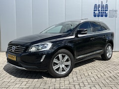 Volvo XC60 - 2.0 D4 190 pk Automaat Summum Trekhaak Panoramadak Xenon Navigatie DAB 18 Inch Velgen Leer